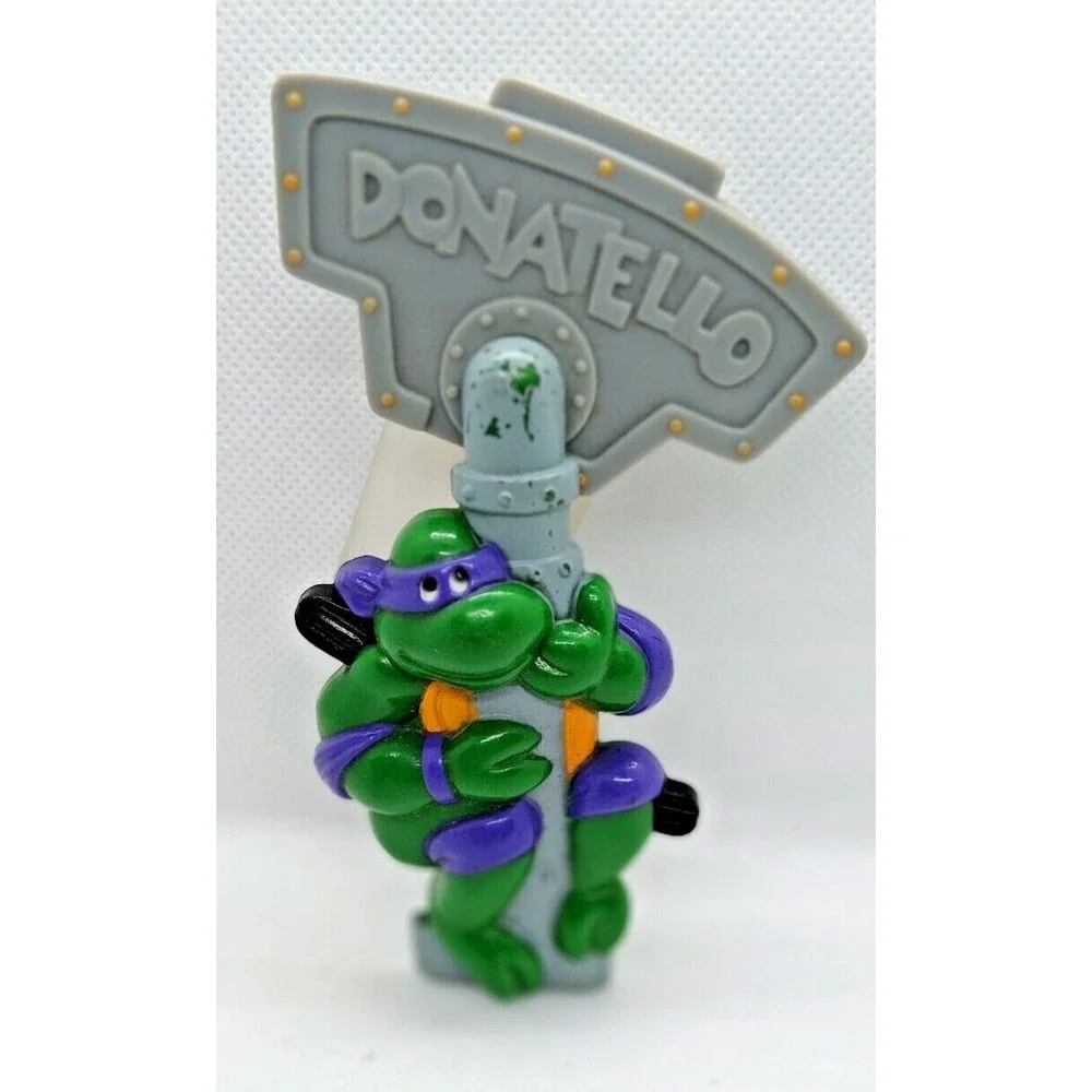 Vintage 1989 Teenage Mutant Ninja Turtles TMNT Donatello Belt Clip Burger King